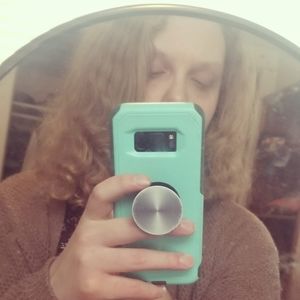 Meet your Posher, Emma